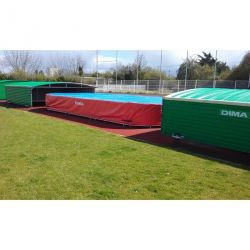 Shed on fixed wheels for concept iii high jump landing system 8.50 x 4.80m